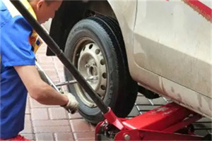 凤庆附近拖车24小时服务热线电话